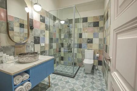 Heritage & Suites - 12