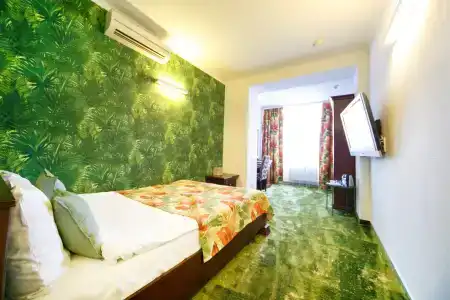 Petrovskij Passazh - 80