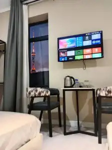 Luna Plaza - 85
