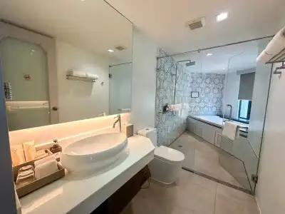 Zenmaya Oceanfront Phuket, Trademark Collection by Wyndham - 11