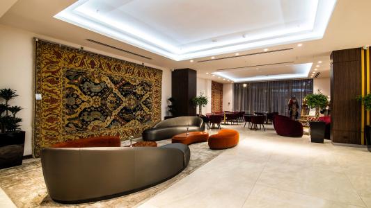Ramada & Suites by Wyndham - 6