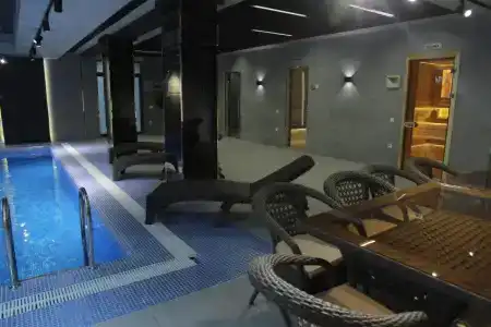 UNIQUE Airport - 3