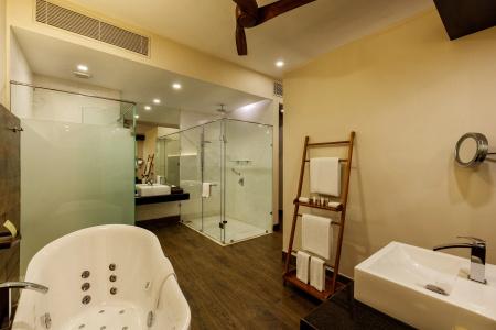 The Fortress Resort & Spa - 36