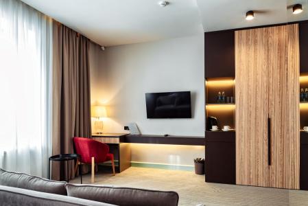 Dom U Ozera Boutique-hotel - 86