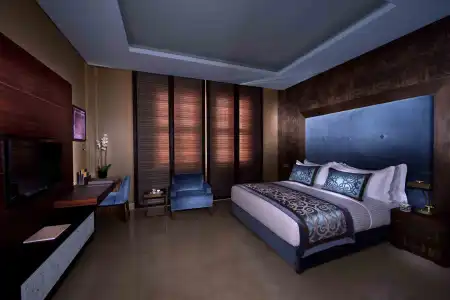 Souq Waqif Boutiques - Tivoli - 37