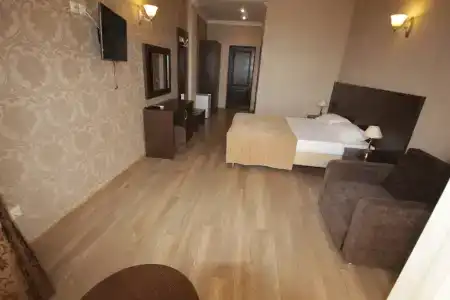 Maestro Guest House - 24