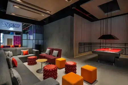 Aloft Airport - 18