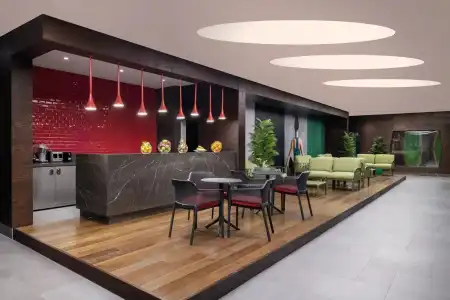 Mövenpick Asia Airport - 32