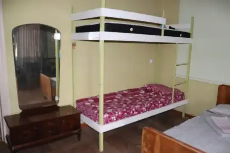Picnic Hostel - 8