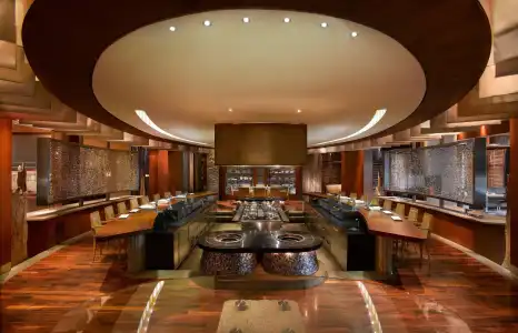 Grand Hyatt - 24