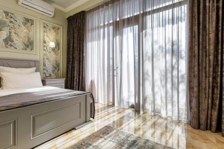 Nochnoy Kvartal - 180