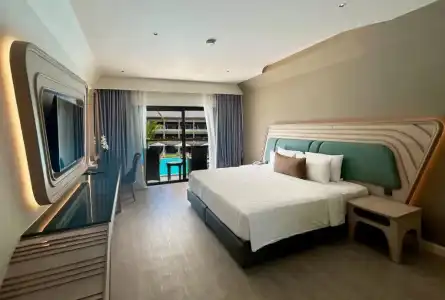 Amora Beach Resort Phuket - 71