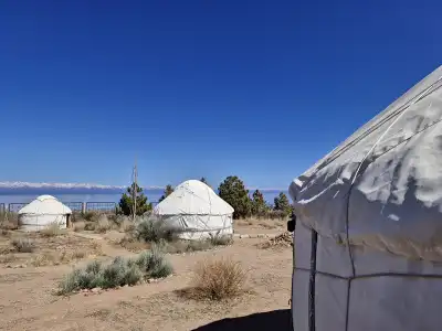 Agat Yurt Camp Glamping - 9