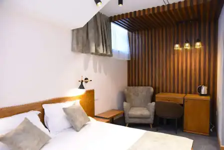 R&R - 30