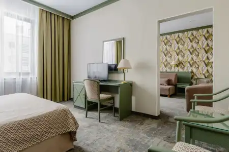 Suleiman Palace - 13