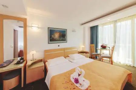 Montenegro Beach Resort - 18