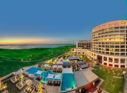 Crowne Plaza Yas Island, an IHG - 1