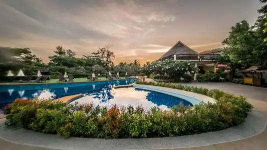 Chada Lanta Beach Resort - 4