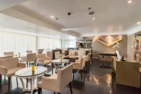 Furama Silom - 18