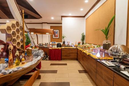 Hulhule Island - 33
