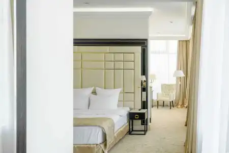 7 Avenue and SPA - 16