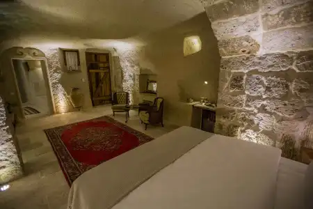 Doda Artisanal Cave +14 adults only - 13