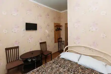 Izumrud Guest house - 57