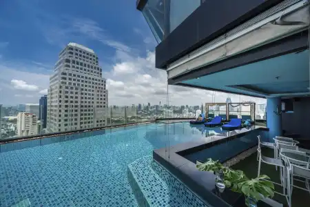 Montraj Continent Sukhumvit Bangkok - 3