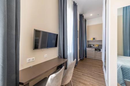 Lotman Boutique - 135