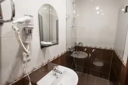 на Моховой - 67