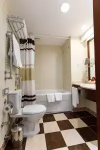Hotel - 8