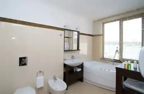 Vyisokiy Bereg - 101