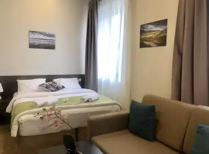 4Guest - 21