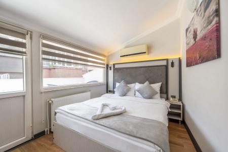Taksim Trust - 40