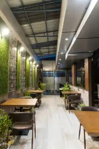 The Avenue Ballygunge - 14