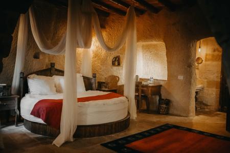 Dere SUITES - 3