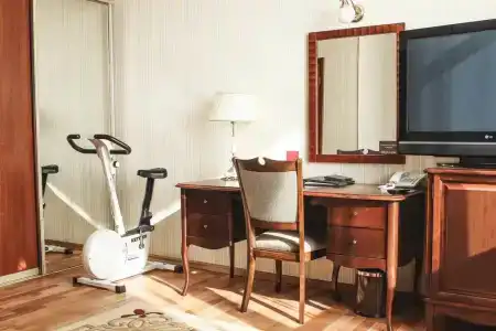 Gloria Business - 119