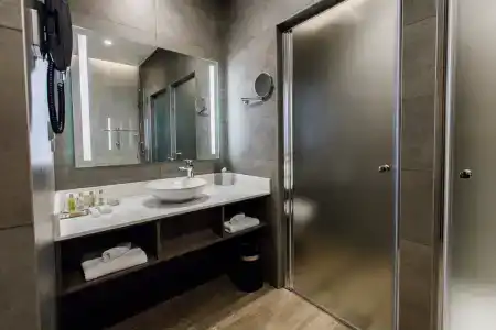 Hilton Garden Inn - 74