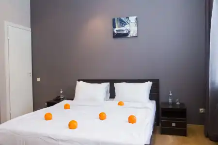 Loft - 24