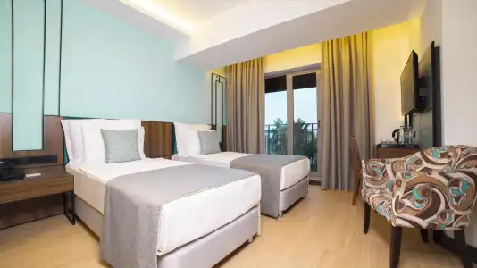 Leaf Port - 14