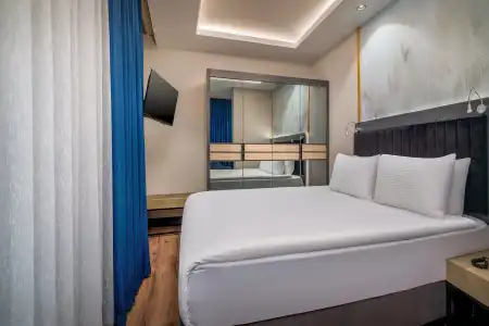 Best Western Premier Hidden Hills - 41