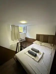 Komitas Avenue Guest House - 23