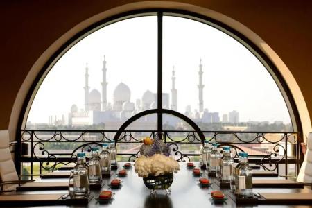 The Ritz-Carlton Abu Dhabi, Grand Canal - 25