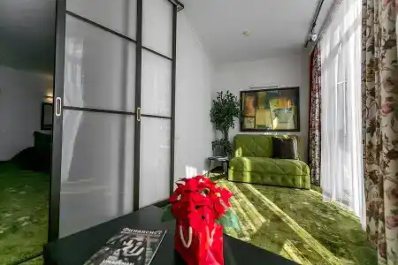 Petrovskij Passazh - 103