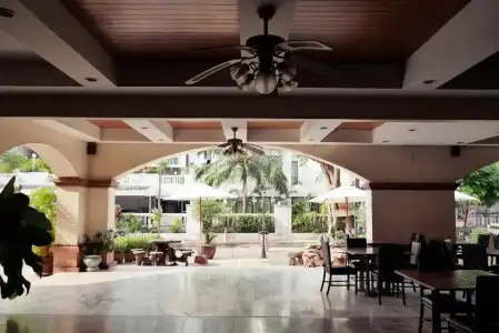 Mike Beach Resort Pattaya - 3