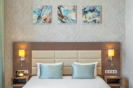 Hotel - 55