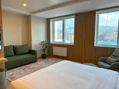 Resident Abay - 36