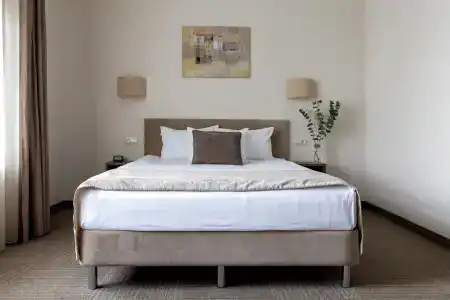 Stariy Dvorik on Orlovskaya - 69