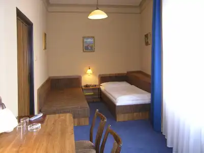 Victoria - 21