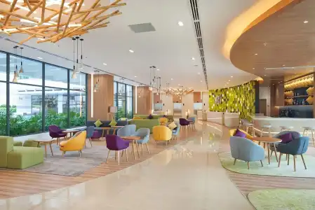 Holiday Inn & Suites SAIGON AIRPORT by IHG - 5